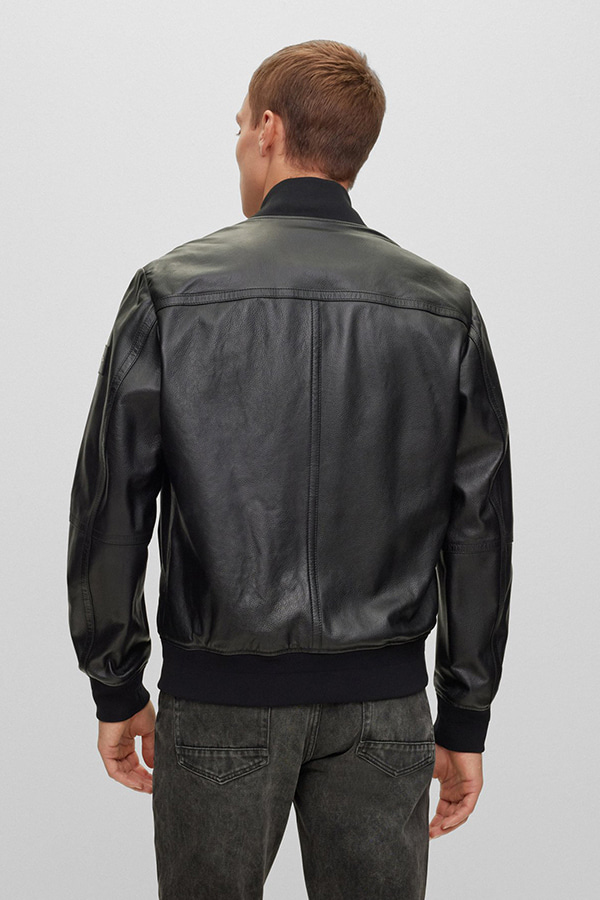 ΔΕΡΜΑΤΙΝΟ ΜΠΟΥΦΑΝ BOSS - 001 ΜΑΥΡΟ